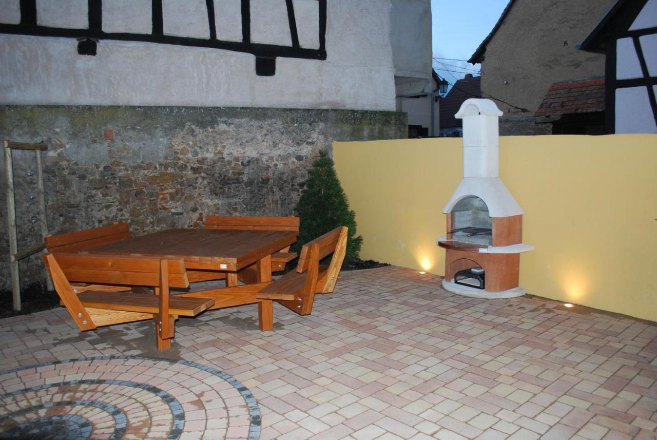 Maison A Colombage De 1602 Wintzenheim Extérieur photo